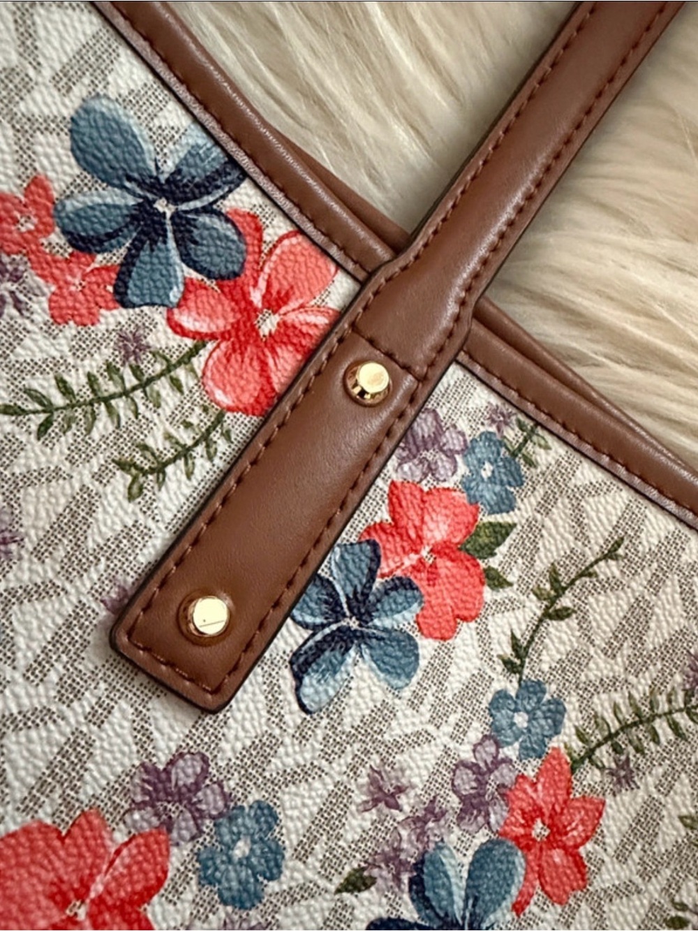 Michael Kors White Floral Tote with Coral & Blue Flowers - Picture 5 of 9